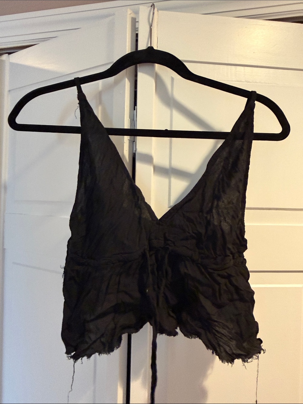 Brandy Melville Black V-Neck Cropped Tank Top